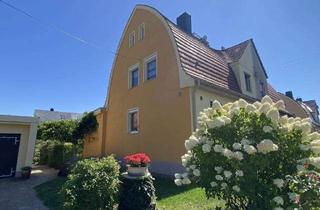 Doppelhaushälfte kaufen in 01587 Riesa, Gemütlich und familiär! Reizvolle Doppelhaushälfte mit wunderschönem Grundstück, in ruhiger La