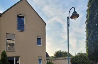 Haus mieten in 47249 Buchholz, Das Haus wird mit maßgefertigter Küche, sowie einen 5.50 Meter Kleiderschrank über Eck vermietet.