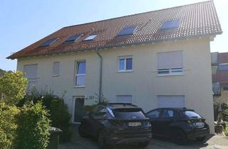 Anlageobjekt in Möggenweilerstr. 22/1, 88677 Markdorf, Zur Anlage (ca. 3,5%): Neuwertige 2-Zi.-OG-Whg. mit großem Balkon, EBK, TG-Platz und Stellplatz