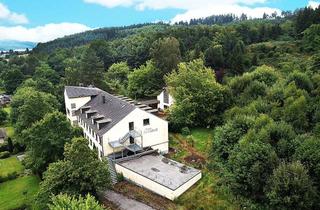 Immobilie kaufen in Im Tiefental 17, 58802 Balve, Ehemaliges Altenpflegeheim mit kleiner Kapelle