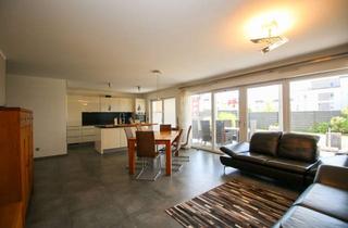 Wohnung kaufen in 65451 Kelsterbach, BEZUGSFREIE 4-Zi-EG-Wohnung, Aufzug, Garten, TG- + Außenstellplatz + PROVISIONSFREI für den Käufer +