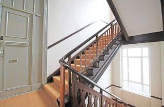 Wohnung kaufen in Pariser Straße, 10719 Wilmersdorf, Mit Liebe zum Detail! Saniertes Cityapartment in Top Adresse - Pariser Straße