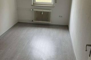 Wohnung mieten in Grenzweg 1 + 2, 72510 Stetten, Ansprechende und gepflegte 4-Raum-Wohnung mit Balkon in Stetten am kalten Markt