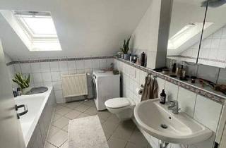 Wohnung mieten in Koldingstrasse 12, 24105 Brunswik, Dreiecksplatz 2 Zi Whg, City, WG geeignet, 3 Min. zur Uni / Klinik /City /gr Klönküche, Badewanne