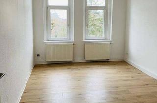 Wohnung mieten in 04746 Hartha, Bezaubernde 3-Zimmerwohnung mit Balkon! Blick ins Grüne!