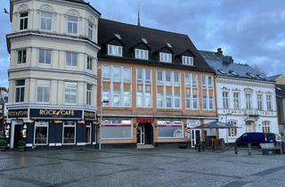 Wohnung mieten in 24939 Altstadt, Charmante Dachgeschosswohnung mit Hafenblick und Nutzungsmöglichkeit im Dachgeschoss