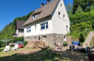 Haus kaufen in 59939 Olsberg, Idyllisches Zweifamilienhaus auf großzügigem Grundstück