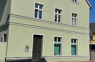 Wohnung mieten in Pferdemarkt, 17207 Röbel, Großzügige 3-Raum Wohnung in Röbel