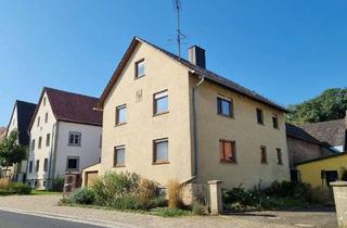 Haus kaufen in 97258 Oberickelsheim, Oberickelsheim - Ehemalige Hofstelle - Wohnhaus - Scheune - Nebengebäude - Streuobstwiese - Solarthermie!