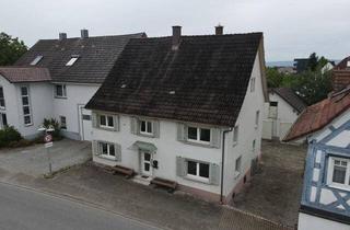 Haus kaufen in 78256 Steißlingen, Steißlingen - Renovierungsbedürftiges Ein- bis Zweifamilienhaus mit Ausbaupotenzial im Zentrum von Steißlingen