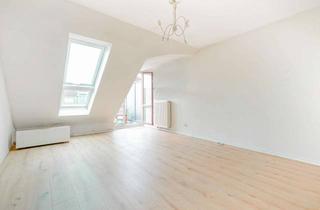 Wohnung kaufen in 15831 Blankenfelde-Mahlow, Toplage im Süden Berlins – 4 Zimmer mit Balkon, Garage und viel Licht