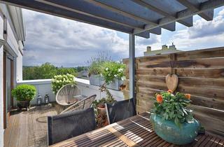Wohnung kaufen in 70771 Leinfelden-Echterdingen, Lichtdurchflutete 4,5-Zimmer-Maisonette mit Aufzug und sonniger Dachterrasse