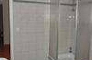 Wohnung kaufen in Seestraße 23, 08525 Haselbrunn, Günstige, vollständig renovierte 4-Raum-Erdgeschosswohnung in Plauen