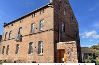 Wohnung mieten in Saalebogen, 06193 Döblitz, Höll-Immobilien vermietet sehr schöne 3-Raum Wohnung mit Garten und Balkon, direkt an der Saale.
