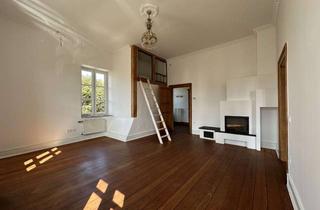 Wohnung mieten in 55545 Bad Kreuznach, Exklusiver Altbauflair trifft zeitgemäßen Wohnkomfort!