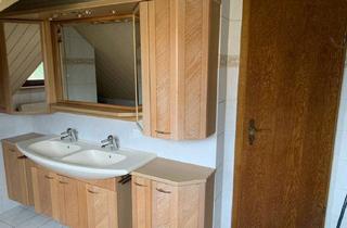 Wohnung mieten in Egerländer Straße 18, 93133 Burglengenfeld, Ansprechende 3-Zimmer-DG-Wohnung mit Balkon und Einbauküche in Burglengenfeld