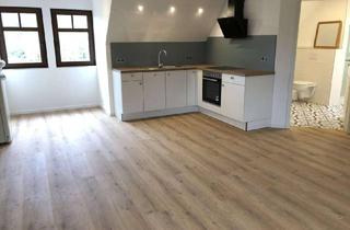 Wohnung mieten in 97647 Willmars, Traumhafte komplett sanierte 3-Zimmer DG-Wohnung mit Garten
