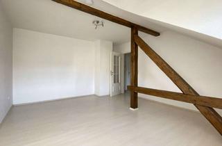 Wohnung mieten in Dr.-Wilhelm-Külz-Straße, 08223 Falkenstein, Gemütliche 2-Raum-Wohnung mit Altbaucharme in Falkenstein