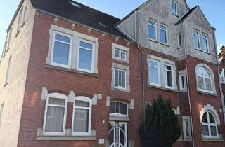 Wohnung mieten in Woldsenstraße 100, 25813 Husum, 3,0-Zimmer-Wohnung, Woldsenstr. 100, 2.OG re.! Bitte bewerben Sie sich online !