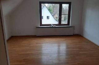 Wohnung mieten in Pinneberger Chaussee 137, 22523 Eidelstedt, Großzügig geschnittene 2-Zi-Maisonette-Whg. mit Balkon