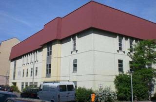 Immobilie mieten in Garagenhaus Forsthofstr., 90461 Glockenhof, Hier können Sie Ihr Fahrzeug sicher abstellen