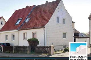 Haus kaufen in 31832 Springe, Handwerker aufgepasst!!! DHH mit großem Gartengrundstück, Doppelgarage und Stallanbau in Springe