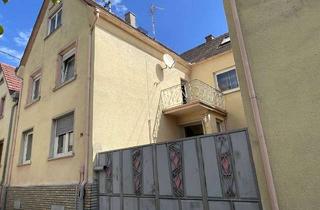 Haus kaufen in 67578 Gimbsheim, ImmobilienPunkt*** Großes Wohnhaus mit Nebengebäuden in ruhiger Ortslage