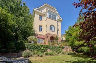 Villa kaufen in 63571 Gelnhausen, Repräsentative Villa mit denkmalgeschütztem Charme und moderner Eleganz