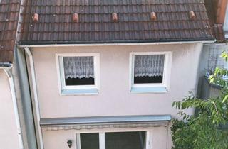 Reihenhaus kaufen in 44866 Wattenscheid, 1-Familienreihenhaus mit Garage und Garten in Bochum Wattenscheid