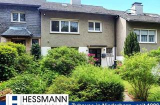 Reihenhaus kaufen in 42555 Velbert, 8 m breites Reihenhaus auf großem Grundstück in ruhiger Höhenlage von Velbert-Langenberg