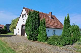 Haus kaufen in 33790 Halle (Westfalen), Ein Haus mit viel Potential in Halle (Westf.)!