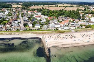 Mehrfamilienhaus kaufen in 23747 Dahme, Investieren in Top-Lage: Mehrfamilienhaus mit drei Einheiten und unverbaubarem Meerblick