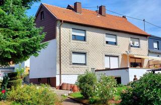 Haus kaufen in Stennweilerstr., 66587 Schiffweiler, *PROVISIONSFREI* Geräumiges, einseitig angebautes und gepflegtes Zweifamilienhaus