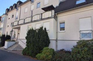 Wohnung kaufen in 08523 Plauen, Objekt-Nr.: 8625 - schöne vermietete 2-Zimmer-ETW im 1.OG mit Balkon, Badewanne, Aufzug und TG-Stellplatz in traumhafter Wohnlage in Plauen