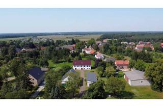 Haus kaufen in 19357 Karstädt, Ihr Traumhof im Grünen –stilvolles Landhaus mit Scheune in Dallmin