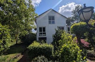 Einfamilienhaus kaufen in 21129 Finkenwerder, DIE ANZIEHUNGSKRAFT DES BESONDEREN - LEBEN AM DEICH IN HAMBURG - EINFAMILIENHAUS