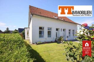 Anlageobjekt in 26389 Schaar, TT bietet an: Modernisiertes Wohnhaus mit Einliegerwohnung, PV-Anlage und idyllischem Garten i