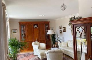 Wohnung kaufen in 61440 Oberursel, Anlage 5 Zi. ETW 147 qm WF Studio/Galeriewohnung + 12,7qm Dachterrasse + 2 TG-Pl.