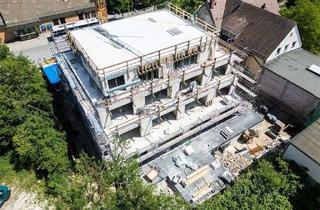 Wohnung kaufen in 90537 Feucht, 4 Zimmer Erdgeschosswohnung mit Terrasse und eigenem Garten in zentraler Lage von Feucht - KfW Förd