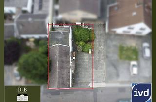 Einfamilienhaus kaufen in 53859 Niederkassel, Sanierungsbedürftig und bereits entkernt- Einfamilienhaus in guter Lage von Niederkassel-Rheidt