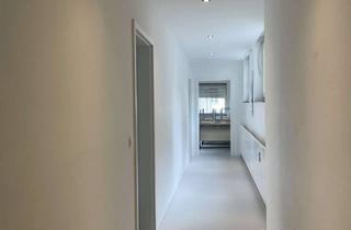 Gewerbeimmobilie kaufen in Pfalzgrafenstraße 13, 67061 Süd, TOP Lage Büroeinheit mit Garage – vielseitig nutzbar & bereits genehmigt als 4-Zimmer-Wohnung!