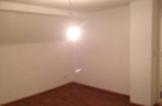 Wohnung kaufen in 64546 Mörfelden-Walldorf, Mörfelden-Walldorf - 1 Zimmer Küche Bad + Abstellraum