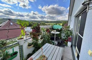 Wohnung kaufen in 75417 Mühlacker, Schöne, gepflegte 6,5-Zimmer Wohnung mit Blick ins Grüne, Balkon und Garage in Mühlacker