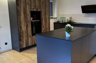 Wohnung mieten in 66125 Saarbrücken, Exklusive, neuwertige 3-Raum-DG-Wohnung mit hochwertiger Innenausstattung und EBK in Saarbrücken