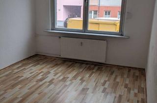 Wohnung mieten in 13403 Reinickendorf (Reinickendorf), 2-Raum Wohnung nur für Selbst-Renovierer !!! in 13403 BERLIN