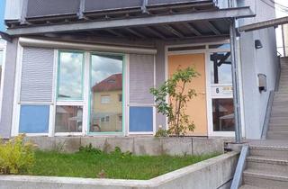 Wohnung mieten in Rückweg 6/1, 75196 Remchingen, Helle 2,5-Zimmer-Wohnung mit Balkon, Einbauküche und Stellplatz
