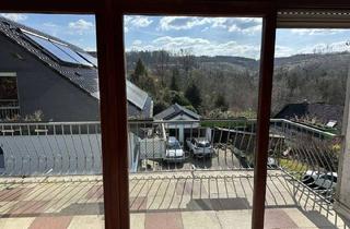 Wohnung mieten in 51688 Wipperfürth, Ruhe und Natur im Bergischen - Großzügige Dachgeschoss Wohnung mit großem Balkon - Rollläden
