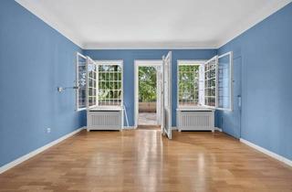 Villa kaufen in Mexikoplatz, 14163 Zehlendorf, Charmante Villa im Landhausstil in Toplage von Berlin-Zehlendorf – wenige Schritte vom Mexikoplatz