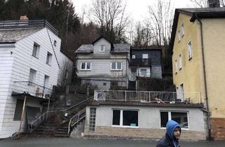 Haus kaufen in Kronacher Str/Lehestener Str, 96337 Ludwigsstadt, Preiswertes 3,5-Raum-Haus in Ludwigsstadt