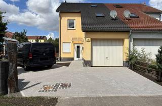Haus mieten in 99869 Westhausen, Preiswerte 4-Raum-Doppelhaushälfte mit EBK in Nessetal OT Westhausen